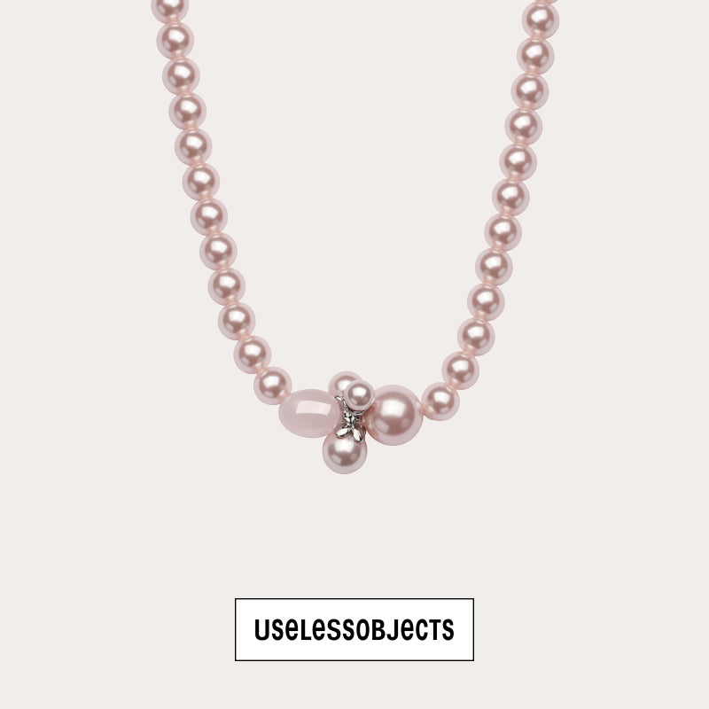 Essential pearl pink crystal necklace