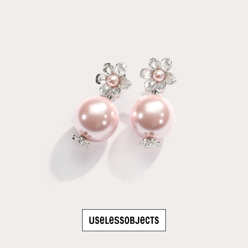 Pompom Pearl Earrings